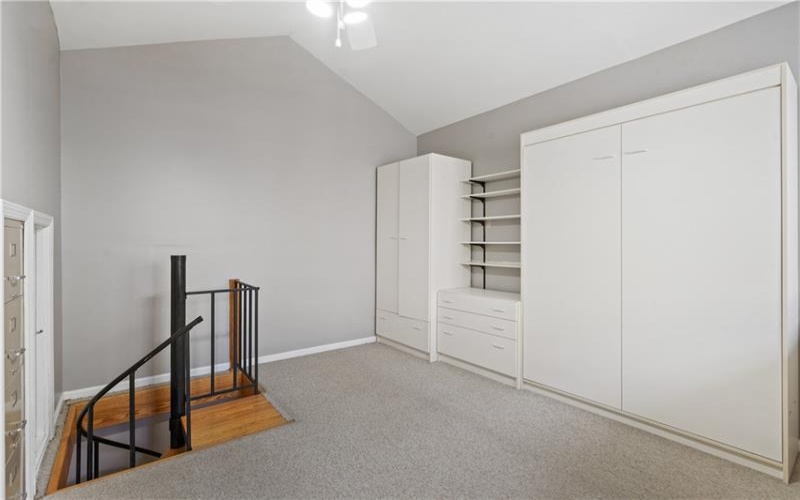 128 Roscommon PLace, Canonsburg, 15317, 3 Bedrooms Bedrooms, 9 Rooms Rooms,2 BathroomsBathrooms,Residential,For Sale,Roscommon PLace,1690682