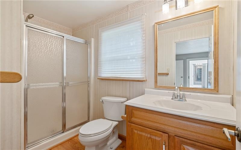 128 Roscommon PLace, Canonsburg, 15317, 3 Bedrooms Bedrooms, 9 Rooms Rooms,2 BathroomsBathrooms,Residential,For Sale,Roscommon PLace,1690682