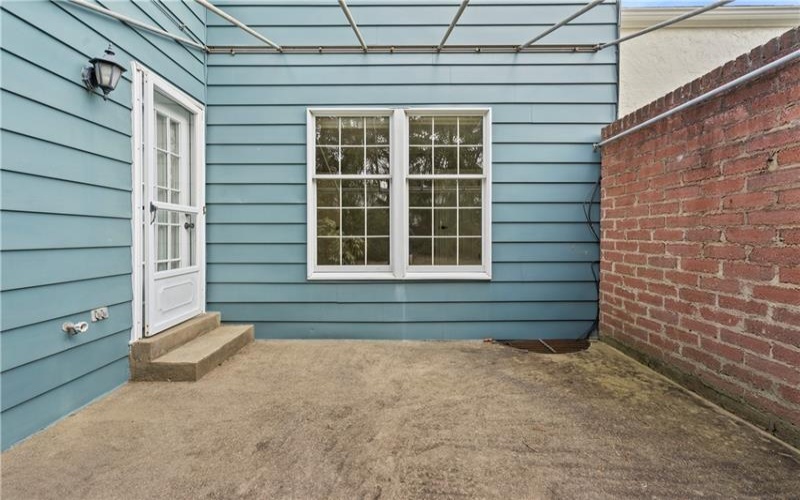 128 Roscommon PLace, Canonsburg, 15317, 3 Bedrooms Bedrooms, 9 Rooms Rooms,2 BathroomsBathrooms,Residential,For Sale,Roscommon PLace,1690682