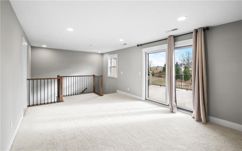 425 Magnolia Dr, Venetia, 15367, 3 Bedrooms Bedrooms, 7 Rooms Rooms,2.1 BathroomsBathrooms,Residential,For Sale,Magnolia Dr,1690546