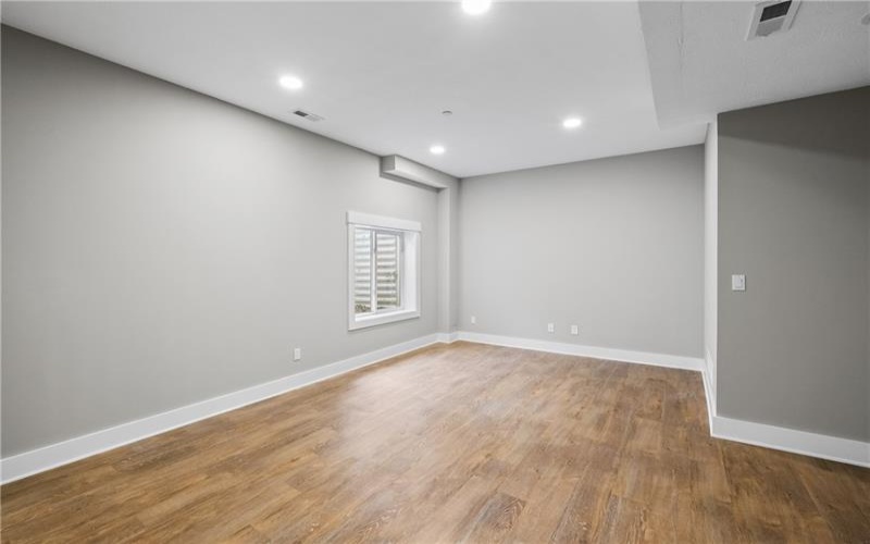 425 Magnolia Dr, Venetia, 15367, 3 Bedrooms Bedrooms, 7 Rooms Rooms,2.1 BathroomsBathrooms,Residential,For Sale,Magnolia Dr,1690546