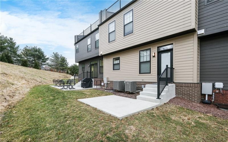 425 Magnolia Dr, Venetia, 15367, 3 Bedrooms Bedrooms, 7 Rooms Rooms,2.1 BathroomsBathrooms,Residential,For Sale,Magnolia Dr,1690546