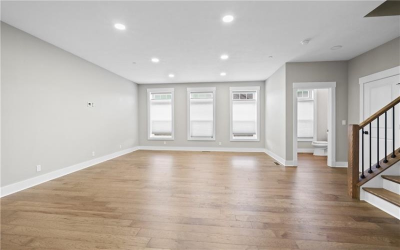 425 Magnolia Dr, Venetia, 15367, 3 Bedrooms Bedrooms, 7 Rooms Rooms,2.1 BathroomsBathrooms,Residential,For Sale,Magnolia Dr,1690546