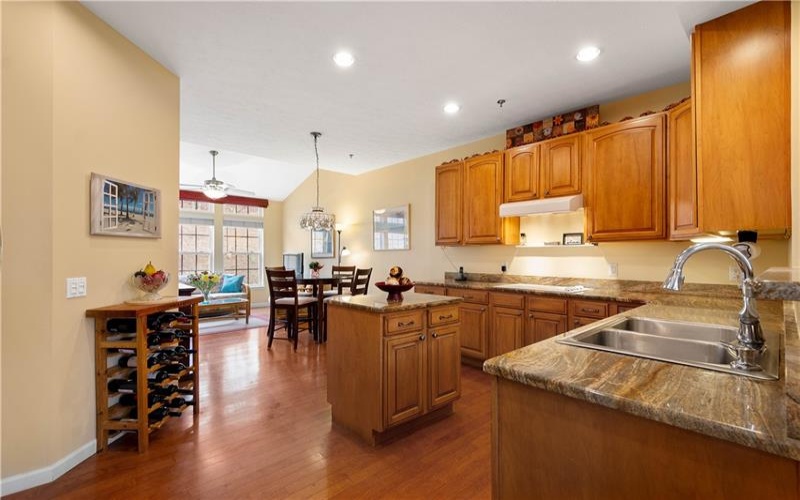 1045 Surrey Woods Dr, Canonsburg, 15317, 3 Bedrooms Bedrooms, 10 Rooms Rooms,2.1 BathroomsBathrooms,Residential,For Sale,Surrey Woods Dr,1690582