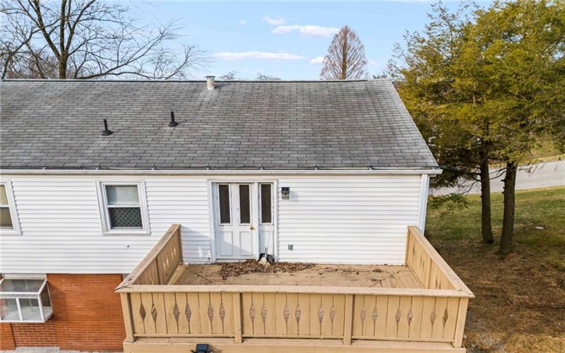 670 LeMoyne Avenue Ext, Washington, 15301, 4 Bedrooms Bedrooms, ,2.1 BathroomsBathrooms,Residential,For Sale,LeMoyne Avenue Ext,1690776