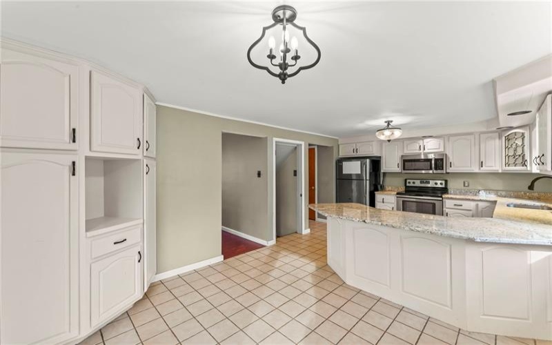 670 LeMoyne Avenue Ext, Washington, 15301, 4 Bedrooms Bedrooms, ,2.1 BathroomsBathrooms,Residential,For Sale,LeMoyne Avenue Ext,1690776