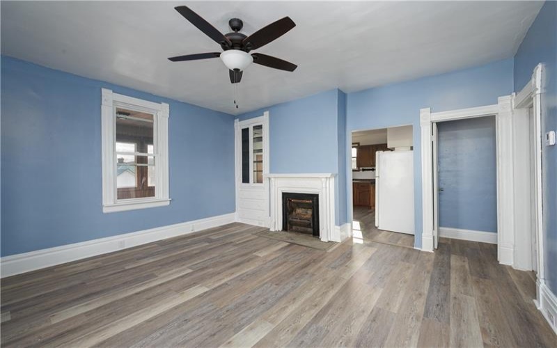216 4th St, Youngwood, 15697, 4 Bedrooms Bedrooms, 11 Rooms Rooms,2.1 BathroomsBathrooms,Residential,For Sale,4th St,1690992