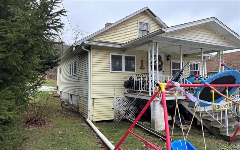 220 Bethel Street, Hollsopple, 15935, ,Multi-unit,For Sale,Bethel Street,1690949