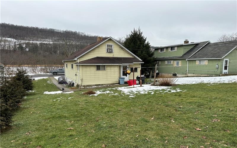 220 Bethel Street, Hollsopple, 15935, ,Multi-unit,For Sale,Bethel Street,1690949