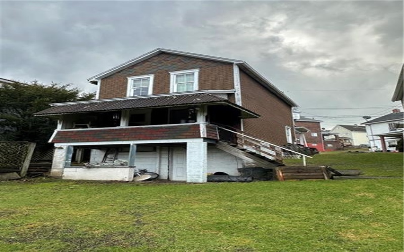 325 Quay Street, East Vandergrift, 15629, ,Multi-unit,For Sale,Quay Street,1690974