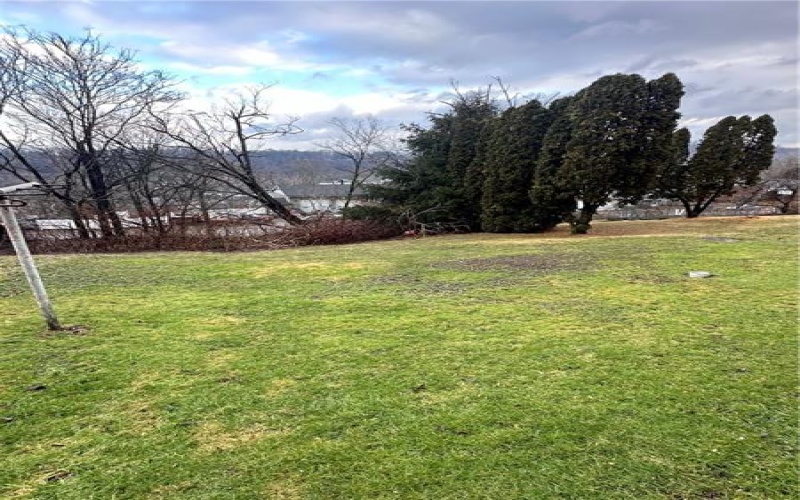 325 Quay Street, East Vandergrift, 15629, ,Multi-unit,For Sale,Quay Street,1690974