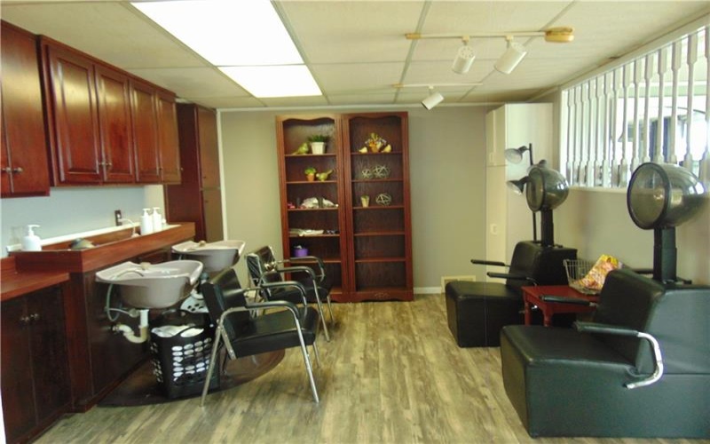 161 Pittsburgh St, Uniontown, 15401, ,Commercial-industrial-business,For Sale,Pittsburgh St,1683763