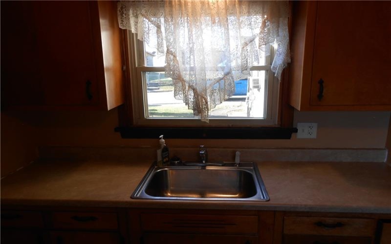 516 Oneida St, Monessen, 15062, 2 Bedrooms Bedrooms, ,1 BathroomBathrooms,Lease,For Sale,Oneida St,1691026