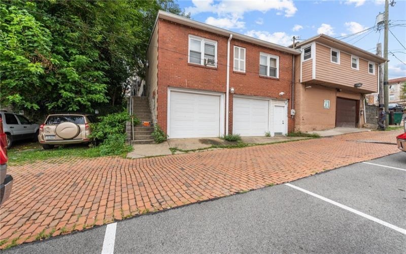 19 Maple Ave, Greensburg, 15601, ,Multi-unit,For Sale,Maple Ave,1691181