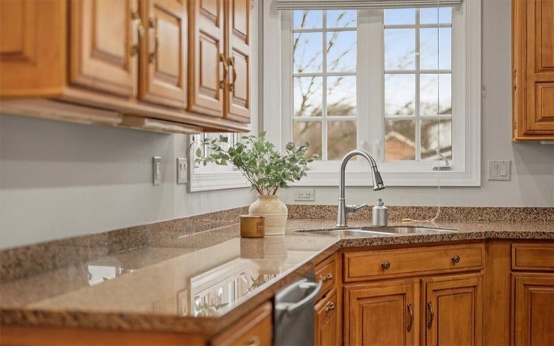 1011 Lakeside Drive, Mc Donald, 15057, 5 Bedrooms Bedrooms, 14 Rooms Rooms,4.1 BathroomsBathrooms,Residential,For Sale,Lakeside Drive,1691203
