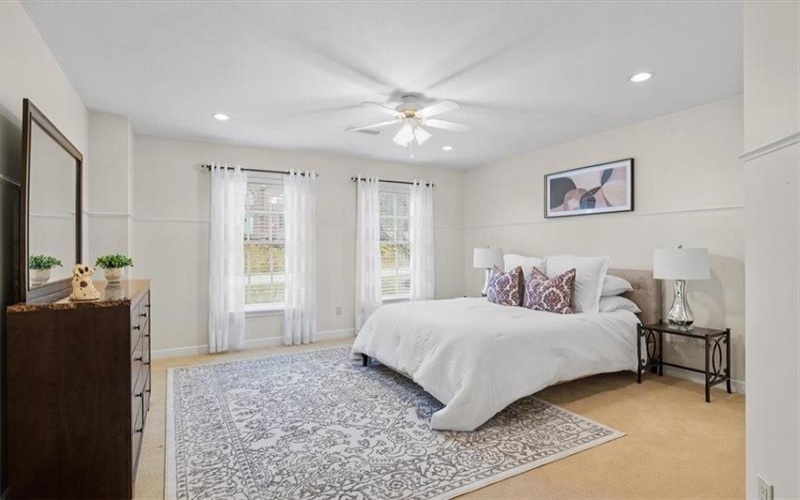 1011 Lakeside Drive, Mc Donald, 15057, 5 Bedrooms Bedrooms, 14 Rooms Rooms,4.1 BathroomsBathrooms,Residential,For Sale,Lakeside Drive,1691203