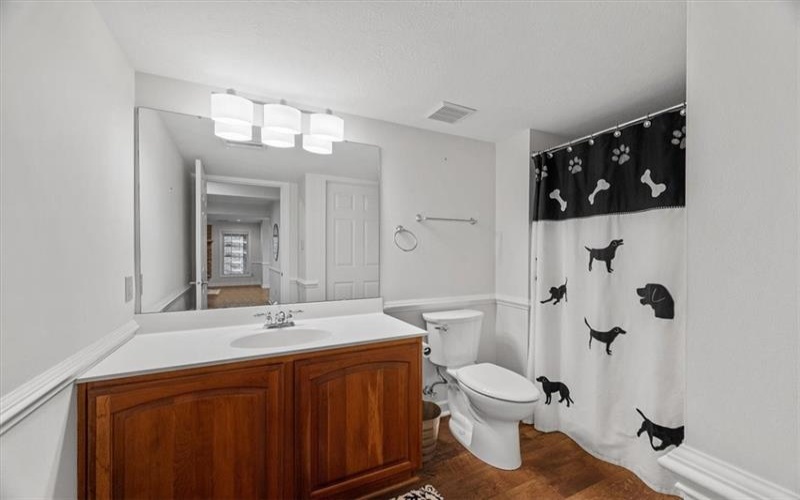 1011 Lakeside Drive, Mc Donald, 15057, 5 Bedrooms Bedrooms, 14 Rooms Rooms,4.1 BathroomsBathrooms,Residential,For Sale,Lakeside Drive,1691203