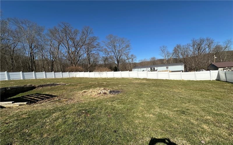 15 Indiana Avenue, Avonmore, 15618, 2 Bedrooms Bedrooms, 6 Rooms Rooms,1 BathroomBathrooms,Residential,For Sale,Indiana Avenue,1691261