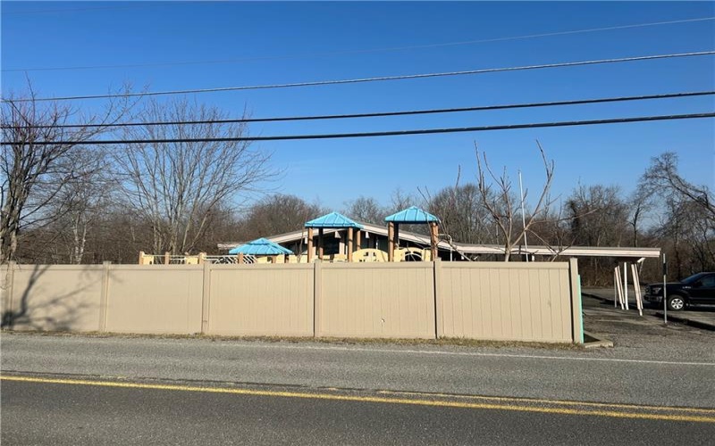 323 Breakneck Rd, Connellsville, 15425, ,Commercial-industrial-business,For Sale,Breakneck Rd,1691320