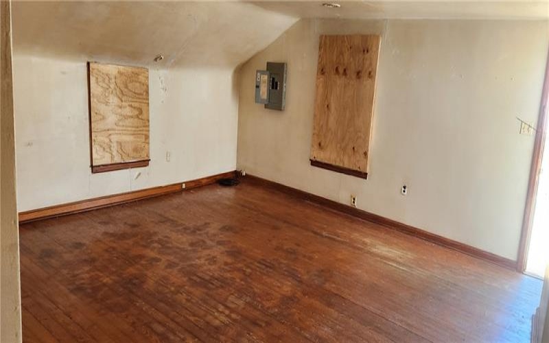 103 Greene St, Carmichaels, 15320, ,Multi-unit,For Sale,Greene St,1691353
