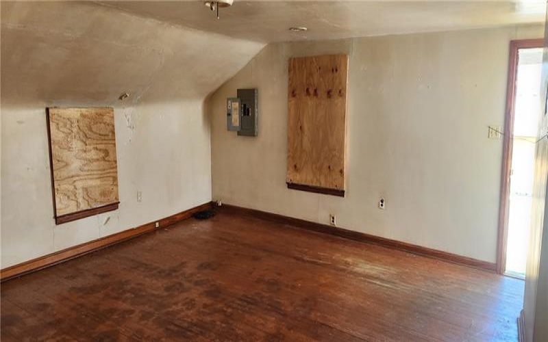 103 Greene St, Carmichaels, 15320, ,Multi-unit,For Sale,Greene St,1691353