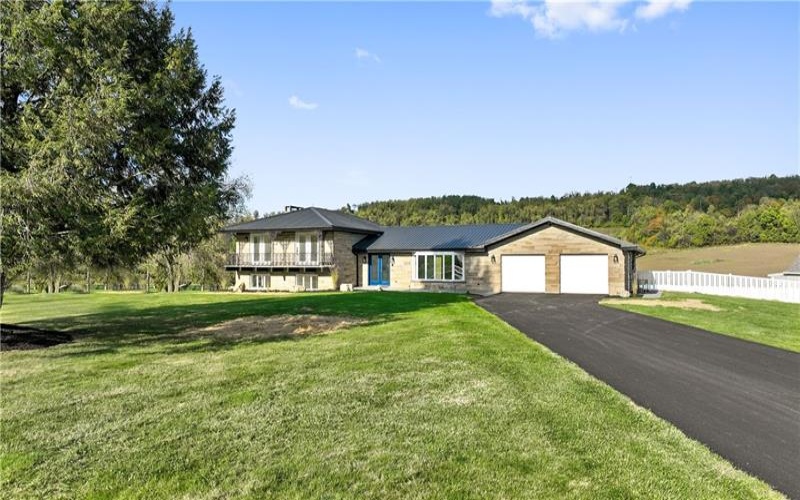 1205 CURRY ROAD, SUTERSVILLE, 15083, 6 Bedrooms Bedrooms, 11 Rooms Rooms,4 BathroomsBathrooms,Residential,For Sale,CURRY ROAD,1675522