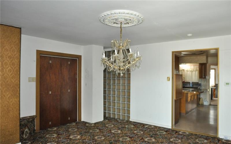 440 Center Ave., New Stanton, 15672, 3 Bedrooms Bedrooms, 10 Rooms Rooms,3 BathroomsBathrooms,Residential,For Sale,Center Ave.,1691082
