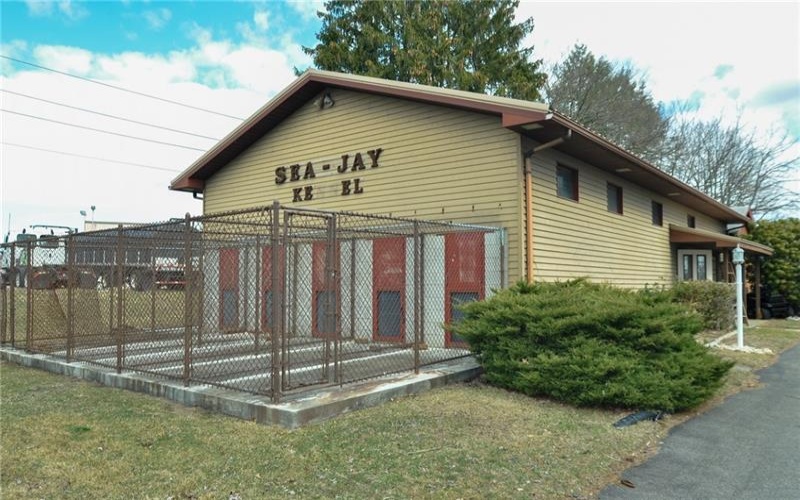 440 Center Ave., New Stanton, 15672, 3 Bedrooms Bedrooms, 10 Rooms Rooms,3 BathroomsBathrooms,Residential,For Sale,Center Ave.,1691082