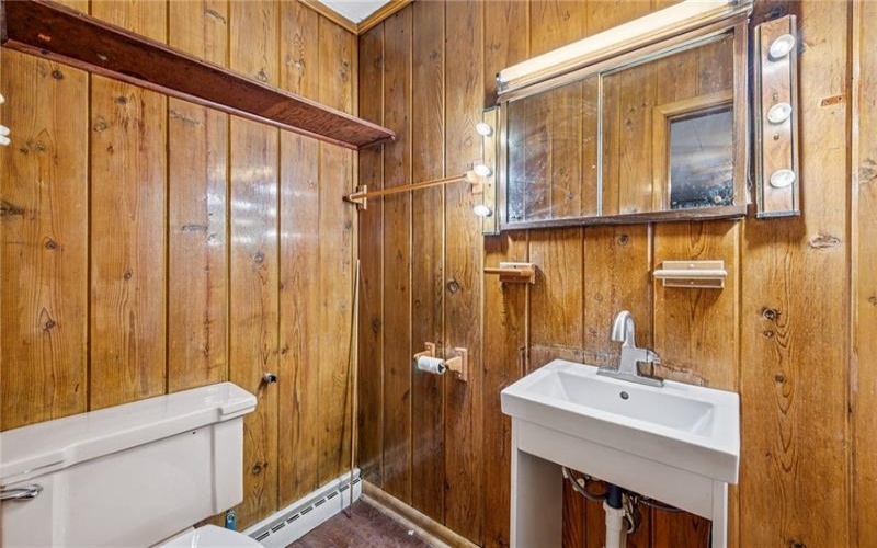 9 Frick Ave, Mount Pleasant, 15666, 3 Bedrooms Bedrooms, 6 Rooms Rooms,2.1 BathroomsBathrooms,Residential,For Sale,Frick Ave,1691319