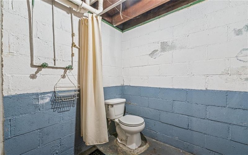 9 Frick Ave, Mount Pleasant, 15666, 3 Bedrooms Bedrooms, 6 Rooms Rooms,2.1 BathroomsBathrooms,Residential,For Sale,Frick Ave,1691319