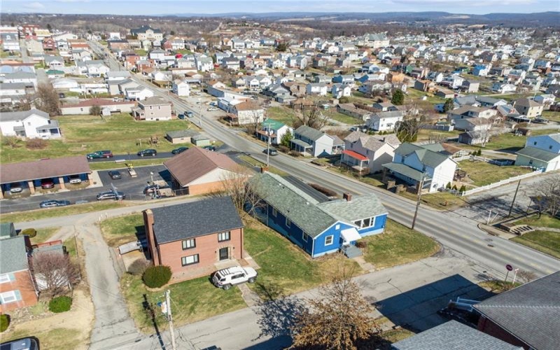 9 Frick Ave, Mount Pleasant, 15666, 3 Bedrooms Bedrooms, 6 Rooms Rooms,2.1 BathroomsBathrooms,Residential,For Sale,Frick Ave,1691319