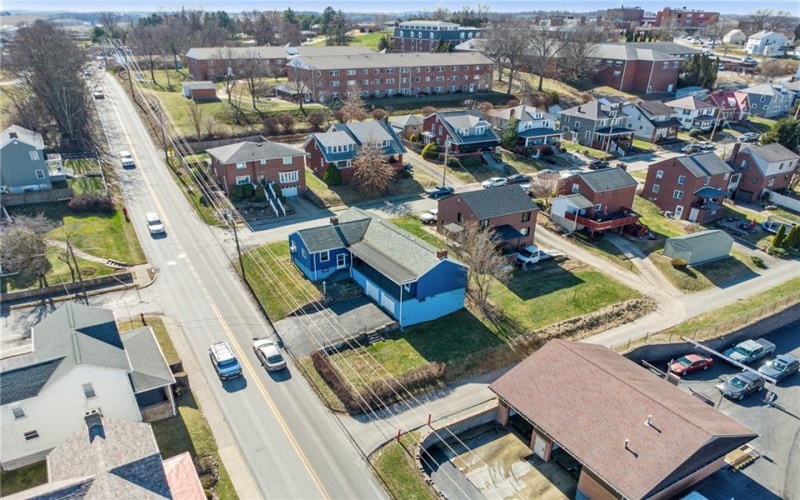 9 Frick Ave, Mount Pleasant, 15666, 3 Bedrooms Bedrooms, 6 Rooms Rooms,2.1 BathroomsBathrooms,Residential,For Sale,Frick Ave,1691319