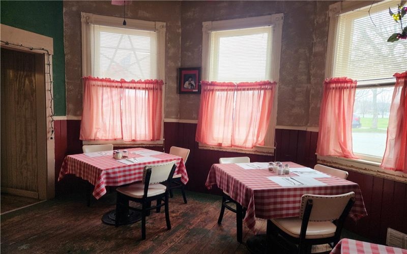 331-333 Main St, Ligonier, 15658, ,Commercial-industrial-business,For Sale,Main St,1691172