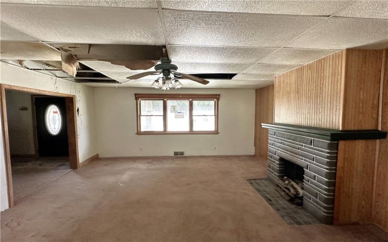 121 Irving Avenue, Latrobe, 15650, 4 Bedrooms Bedrooms, 7 Rooms Rooms,1 BathroomBathrooms,Residential,For Sale,Irving Avenue,1691417