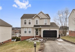 142 Stratford Ct, New Stanton, 15672, 4 Bedrooms Bedrooms, 9 Rooms Rooms,2.1 BathroomsBathrooms,Residential,For Sale,Stratford Ct,1691512