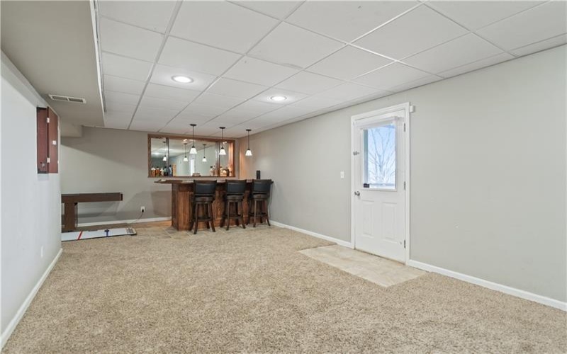 142 Stratford Ct, New Stanton, 15672, 4 Bedrooms Bedrooms, 9 Rooms Rooms,2.1 BathroomsBathrooms,Residential,For Sale,Stratford Ct,1691512