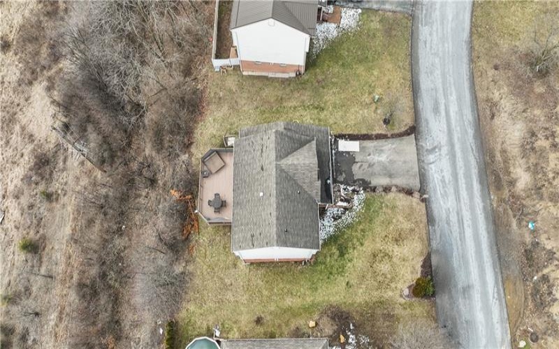 142 Stratford Ct, New Stanton, 15672, 4 Bedrooms Bedrooms, 9 Rooms Rooms,2.1 BathroomsBathrooms,Residential,For Sale,Stratford Ct,1691512
