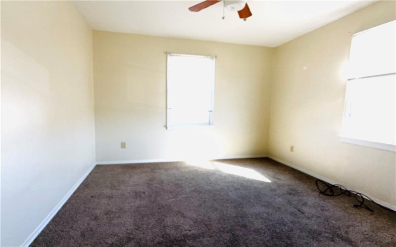 708 High Street, waynesburg, 15370, 1 Bedroom Bedrooms, ,1 BathroomBathrooms,Lease,For Sale,High Street,1691543