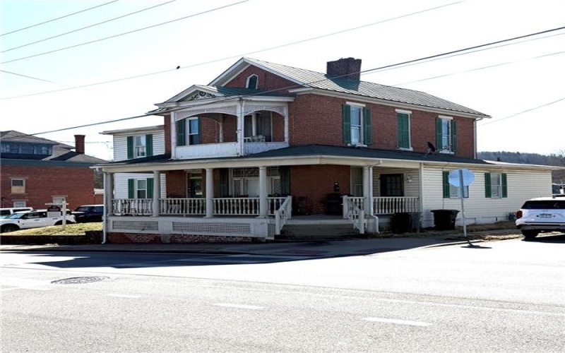 708 High Street, waynesburg, 15370, 2 Bedrooms Bedrooms, ,1 BathroomBathrooms,Lease,For Sale,High Street,1691555