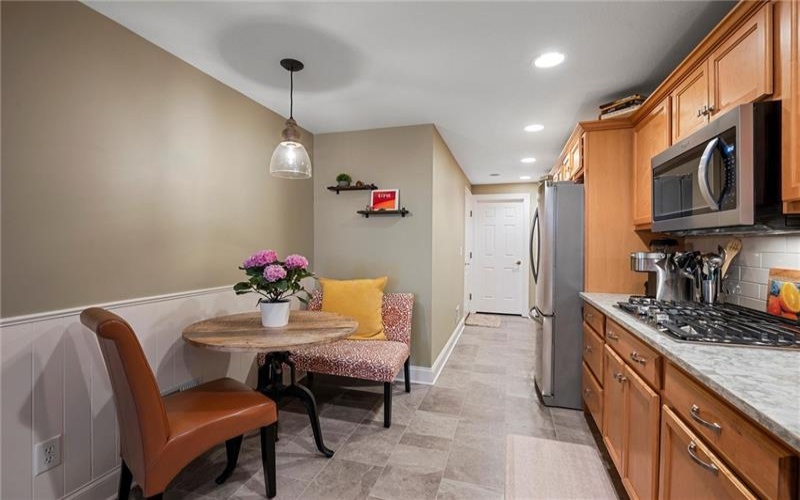 5003 Whispering Pines, 15668, 15668, 2 Bedrooms Bedrooms, 10 Rooms Rooms,2.1 BathroomsBathrooms,Residential,For Sale,Whispering Pines,1691334