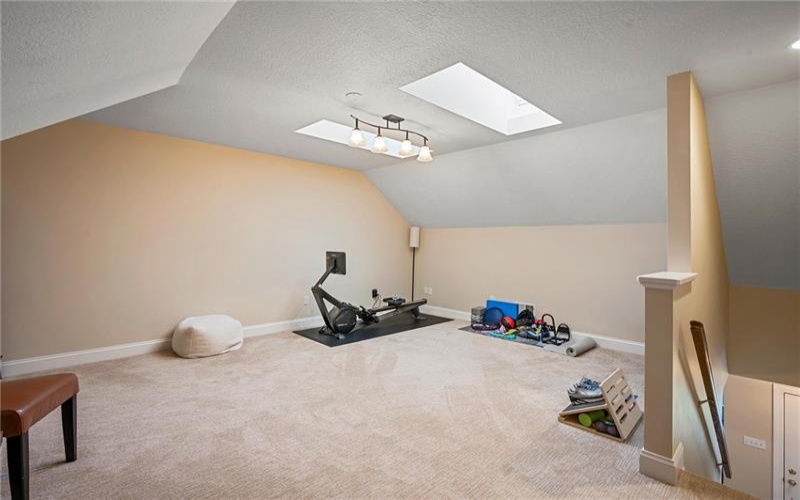 5003 Whispering Pines, 15668, 15668, 2 Bedrooms Bedrooms, 10 Rooms Rooms,2.1 BathroomsBathrooms,Residential,For Sale,Whispering Pines,1691334