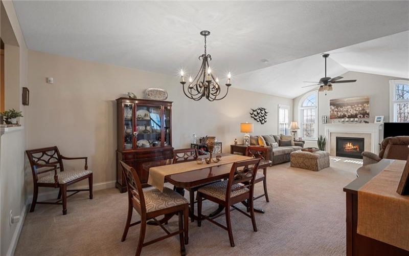 5003 Whispering Pines, 15668, 15668, 2 Bedrooms Bedrooms, 10 Rooms Rooms,2.1 BathroomsBathrooms,Residential,For Sale,Whispering Pines,1691334
