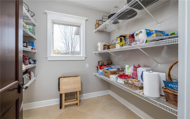 29 Virginia Ln, Canonsburg, 15317, 4 Bedrooms Bedrooms, 14 Rooms Rooms,3.2 BathroomsBathrooms,Residential,For Sale,Virginia Ln,1691639