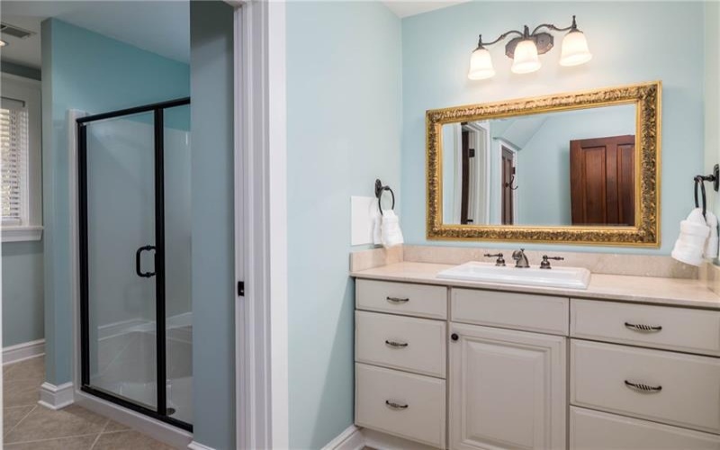 29 Virginia Ln, Canonsburg, 15317, 4 Bedrooms Bedrooms, 14 Rooms Rooms,3.2 BathroomsBathrooms,Residential,For Sale,Virginia Ln,1691639