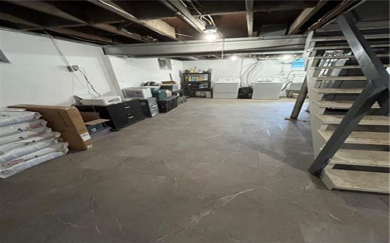 8 Washington Drive, Monessen, 15062, 3 Bedrooms Bedrooms, ,1.1 BathroomsBathrooms,Residential,For Sale,Washington Drive,1674896