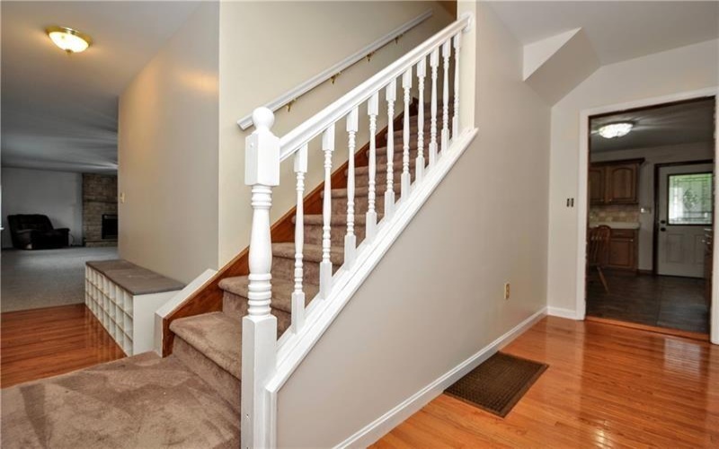 137 Vine Street, Canonsburg, 15317, 3 Bedrooms Bedrooms, 8 Rooms Rooms,2 BathroomsBathrooms,Residential,For Sale,Vine Street,1684286