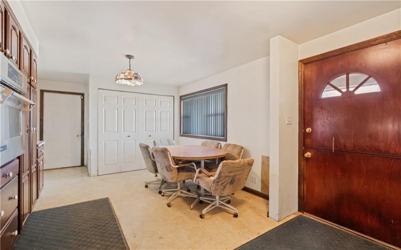 884 LINDEN ROAD, Eighty Four, 15330, 2 Bedrooms Bedrooms, 6 Rooms Rooms,1.1 BathroomsBathrooms,Residential,For Sale,LINDEN ROAD,1691448