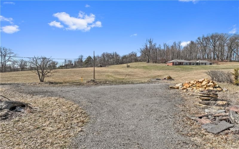 884 LINDEN ROAD, Eighty Four, 15330, 2 Bedrooms Bedrooms, 6 Rooms Rooms,1.1 BathroomsBathrooms,Residential,For Sale,LINDEN ROAD,1691448