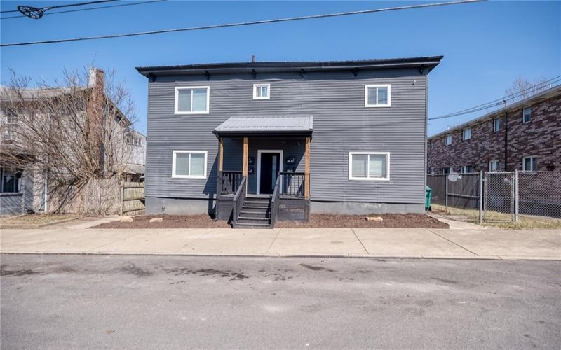 206 Chestnut St, Derry, 15627, ,Multi-unit,For Sale,Chestnut St,1691778