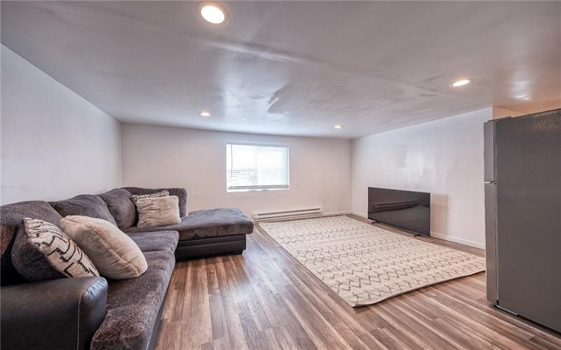 206 Chestnut St, Derry, 15627, ,Multi-unit,For Sale,Chestnut St,1691778